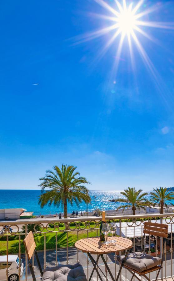 Appartamento Fronte Mare A Ospedaletti By Wonderful Italy Экстерьер фото